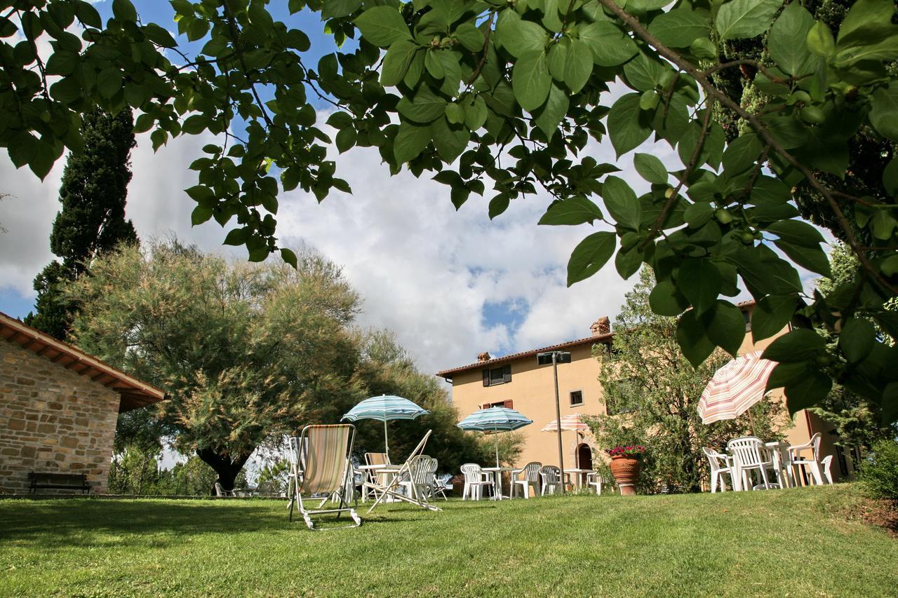 Agriturismo Villa Mozart Nel Verde Gubbio Buitenkant foto