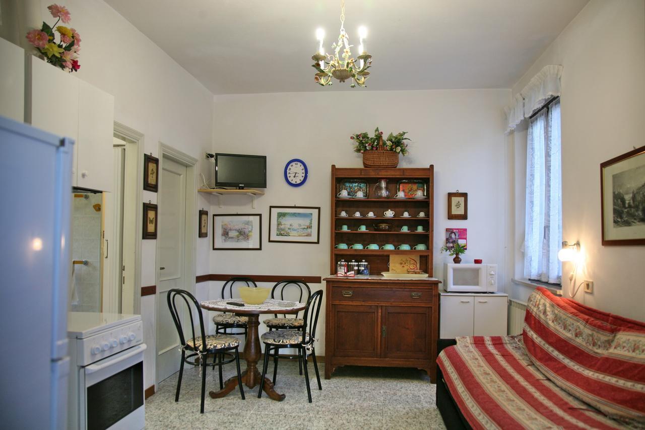 Agriturismo Villa Mozart Nel Verde Gubbio Buitenkant foto